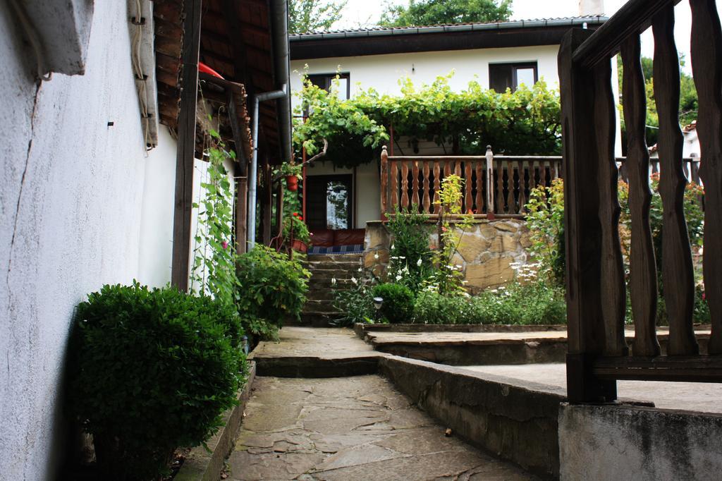 Hikers Hostel Veliko Tarnovo Exterior photo